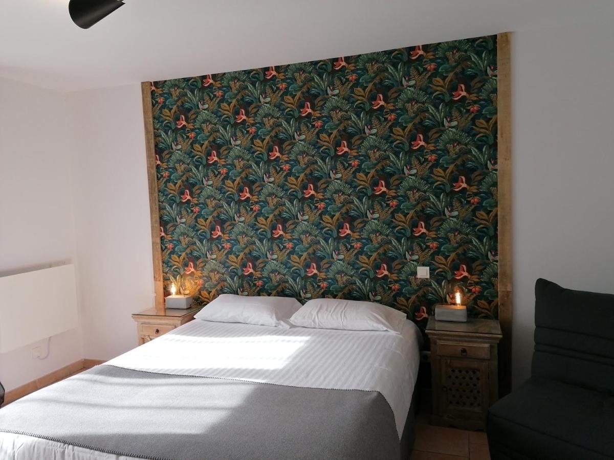 Hotel Le Relais Du Touron Carsac-Aillac Esterno foto